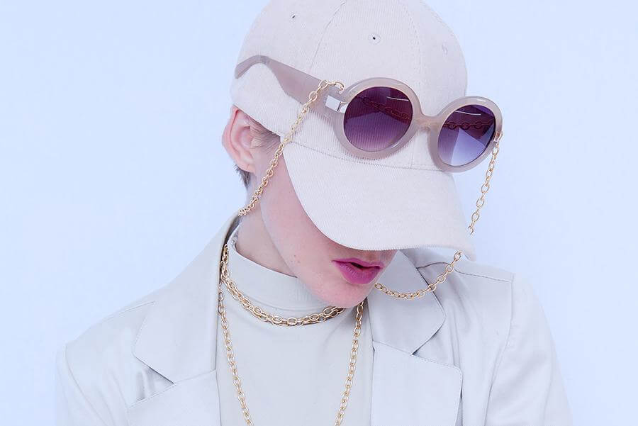 How to Add Androgynous and Gender Neutral Accessories to Your Wardrobe