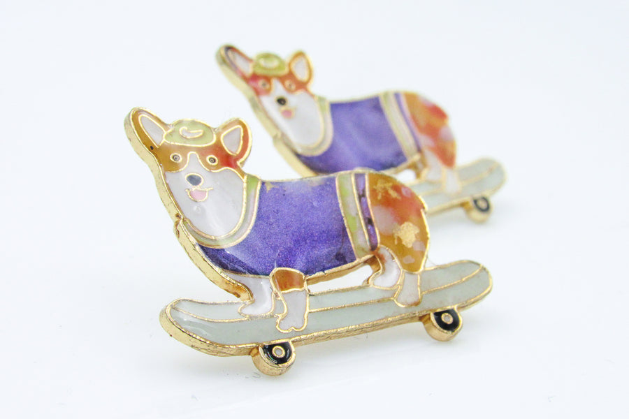 Skater Corgi Enamel Pin Pin Oh, Heart!