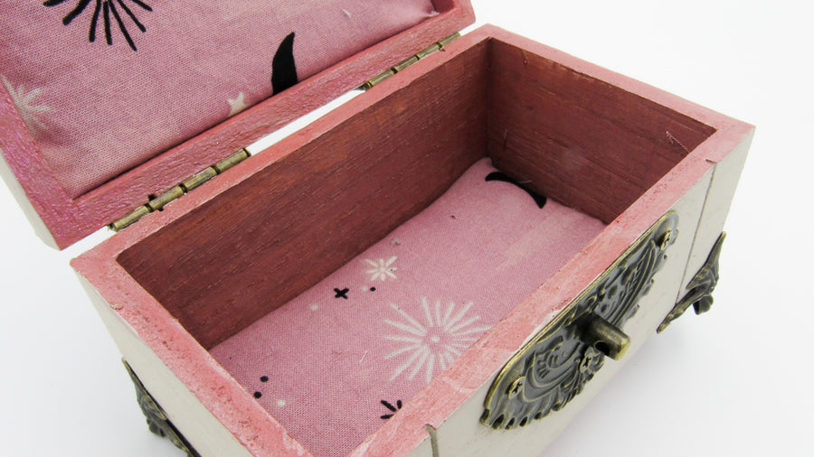 Loser/Lover Trinket Chest Storage Chests Oh, Heart!
