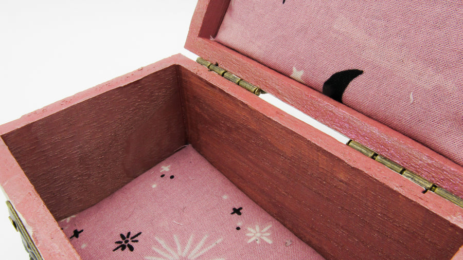 Loser/Lover Trinket Chest Storage Chests Oh, Heart!