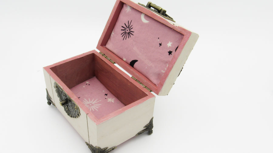 Loser/Lover Trinket Chest Storage Chests Oh, Heart!