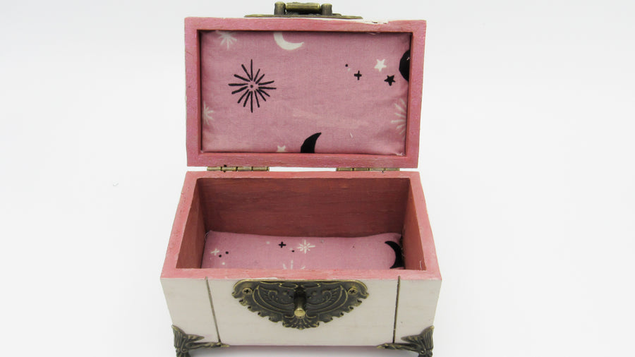 Loser/Lover Trinket Chest Storage Chests Oh, Heart!