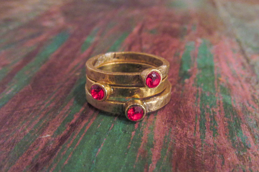 Hammered Antique Gold Ring With Bright Red Crystal Rhinestone